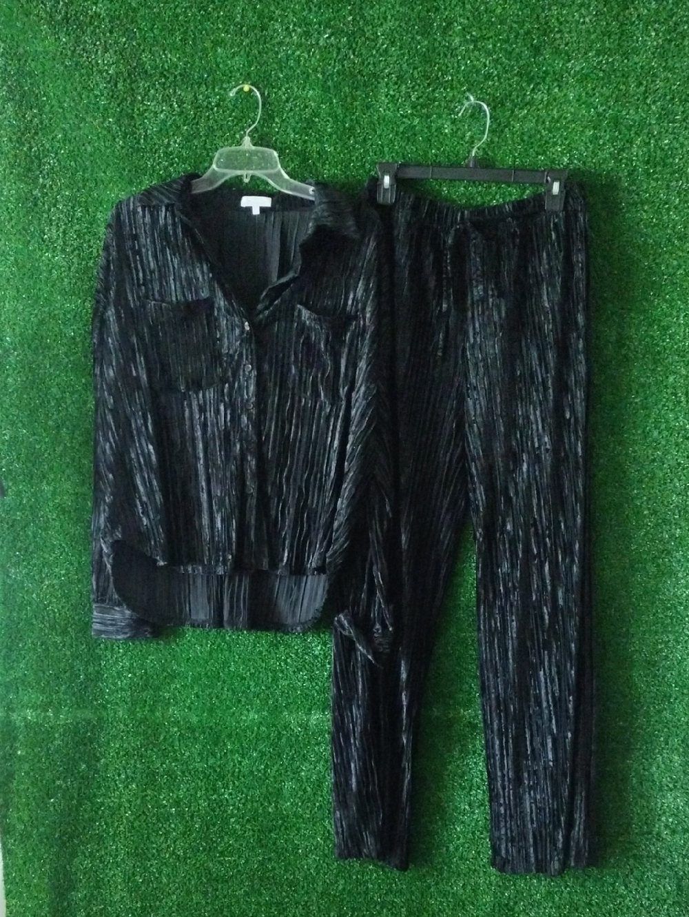 Better Be Black Crinkled Two-Piece Set
